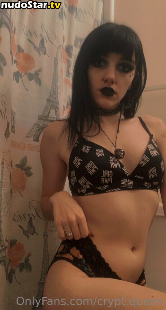 crypt.queen / queenofthecryptskylarbelle Nude OnlyFans Leaked Photo #42
