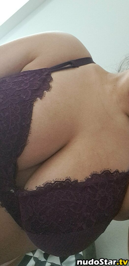 curvy.girl22 / curvy.girl89 Nude OnlyFans Leaked Photo #9