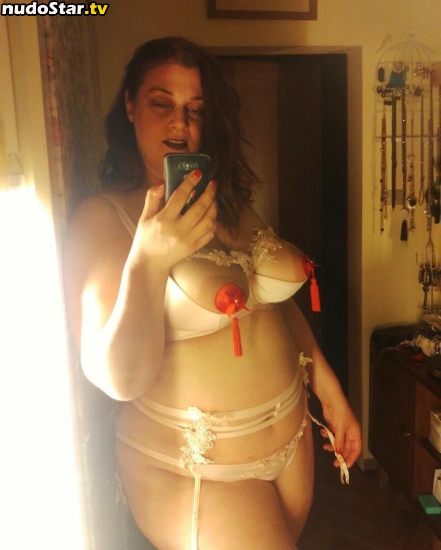 curvymakeup / la_pantera_di_bologna Nude OnlyFans Leaked Photo #3