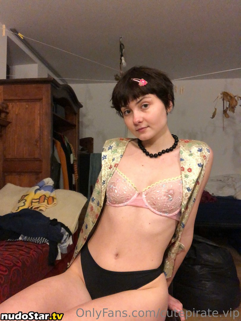 cutepirate.vip Nude OnlyFans Leaked Photo #11