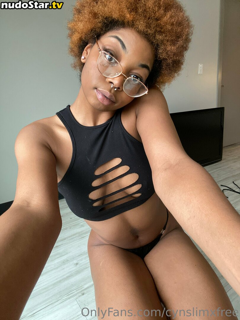 cynslimxfree / simply_xplicit Nude OnlyFans Leaked Photo #26