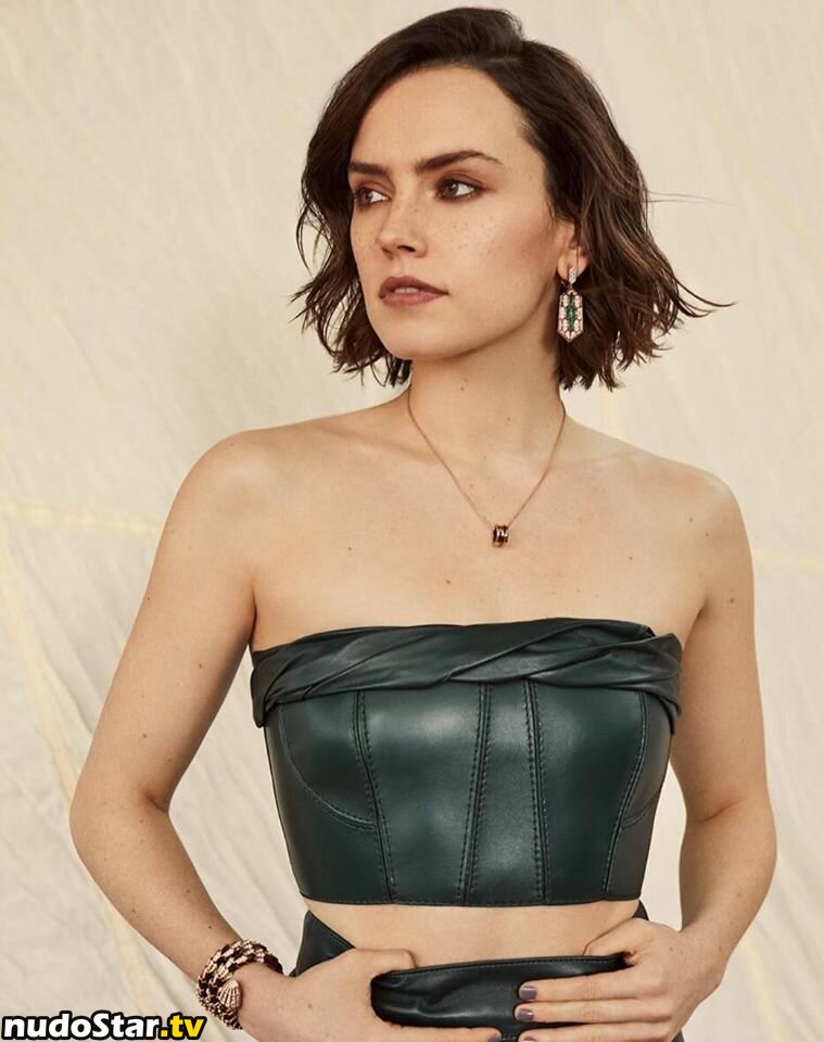 Daisy Ridley / emmaridley_ Nude OnlyFans Leaked Photo #36