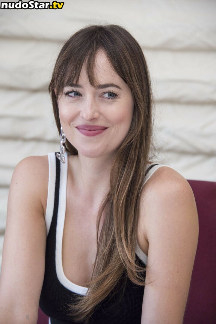 Dakota Johnson / dakotajohnson / isDakotaJohnson Nude OnlyFans Leaked Photo #110