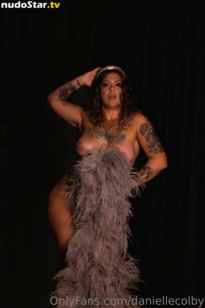 Danielle Colby / daniellecolby / daniellecolbyamericanpicker / https: Nude OnlyFans Leaked Photo #197
