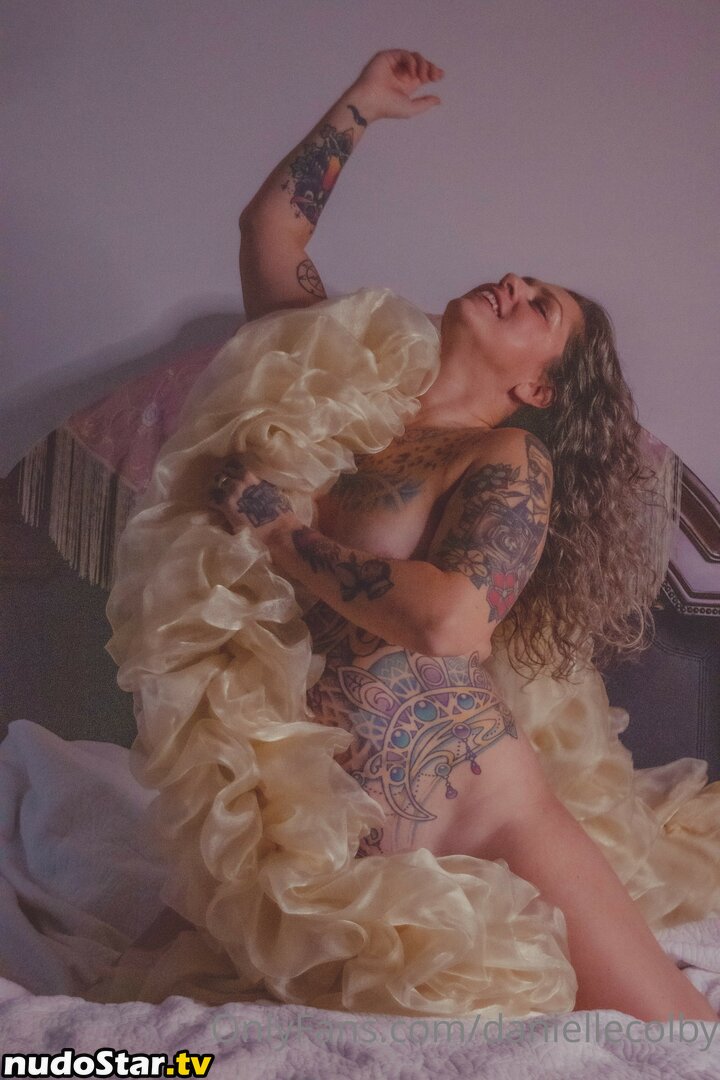Danielle Colby / daniellecolby / daniellecolbyamericanpicker / https: Nude OnlyFans Leaked Photo #460