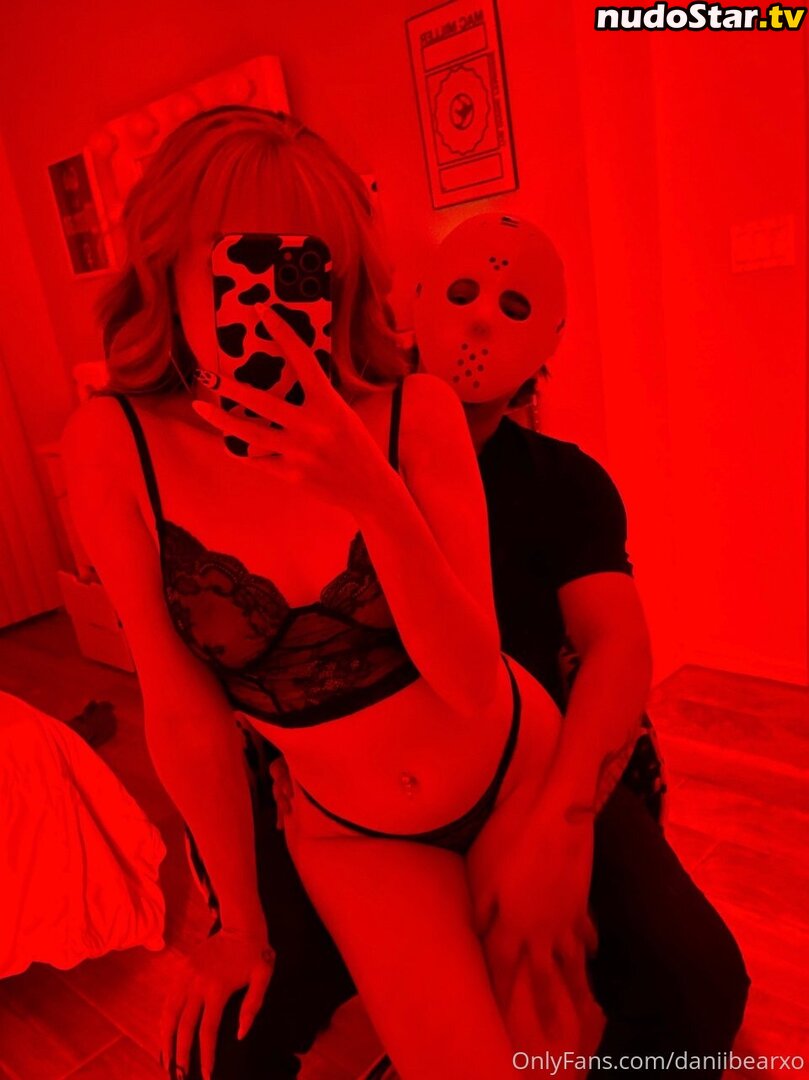 Danielle Pedroza / Daniibearxo Nude OnlyFans Leaked Photo #47