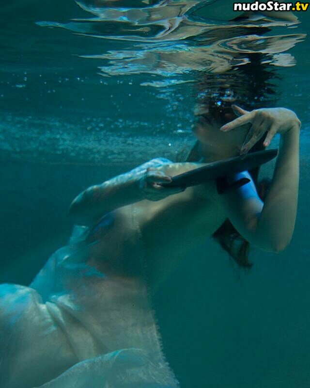 Daria Volkova / di_di_vo / siziy_bis Nude OnlyFans Leaked Photo #18