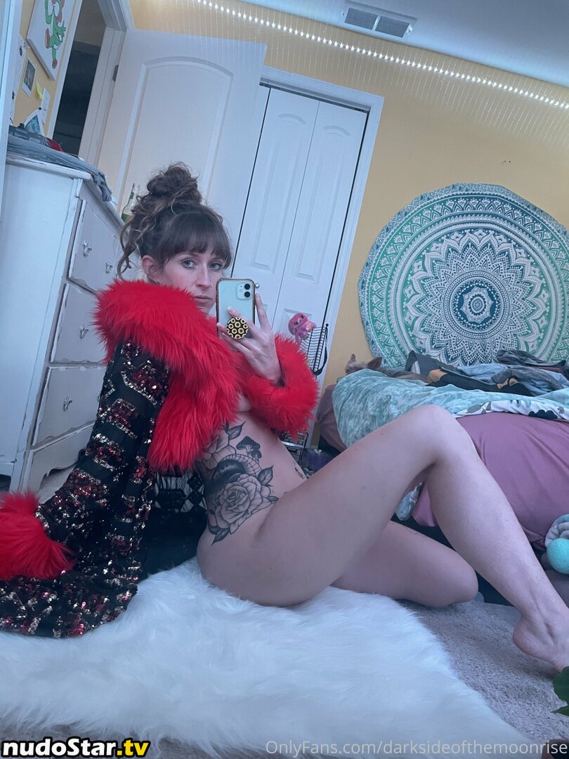 Becky Smith / Darksideofthemoon / queenkongki Nude OnlyFans Leaked Photo #8