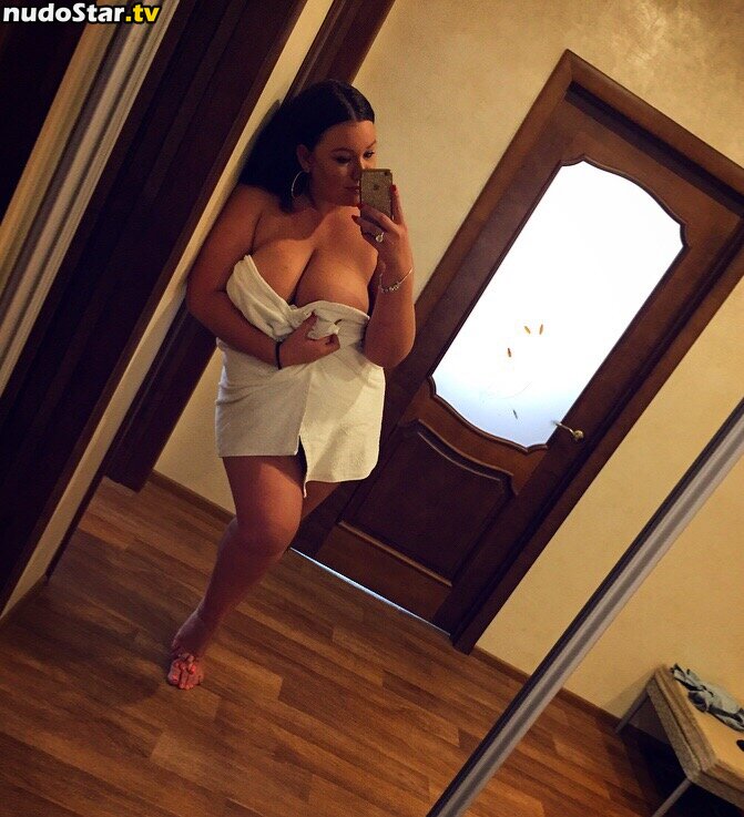 Dasha Kovalenko / _dashenkak Nude OnlyFans Leaked Photo #18