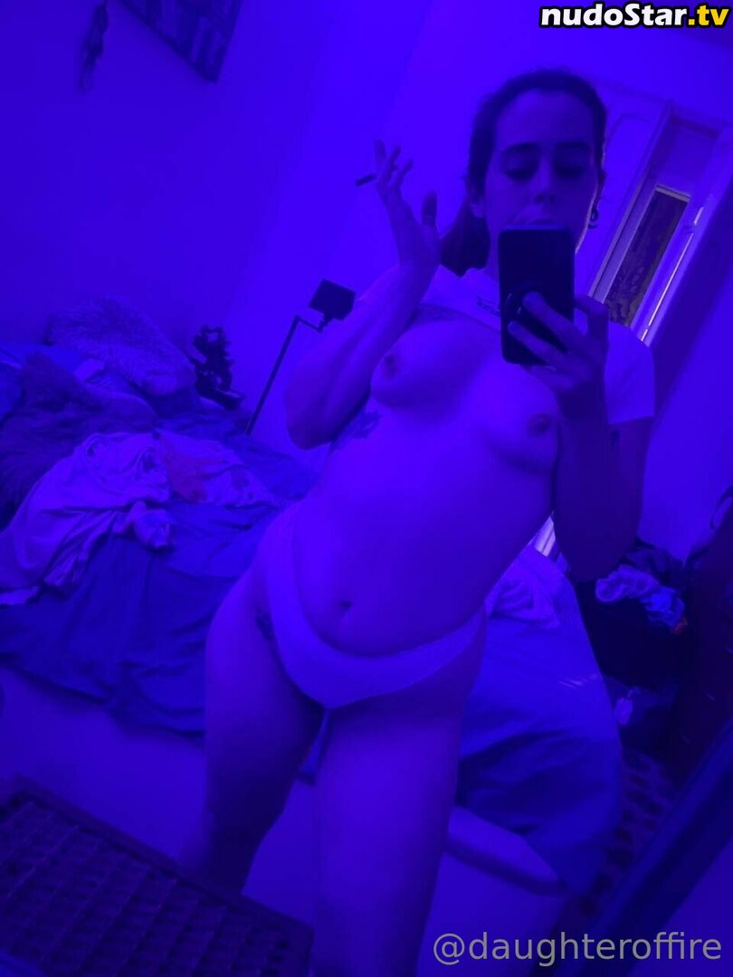 Daughteroffire Nude OnlyFans Leaked Photo #110