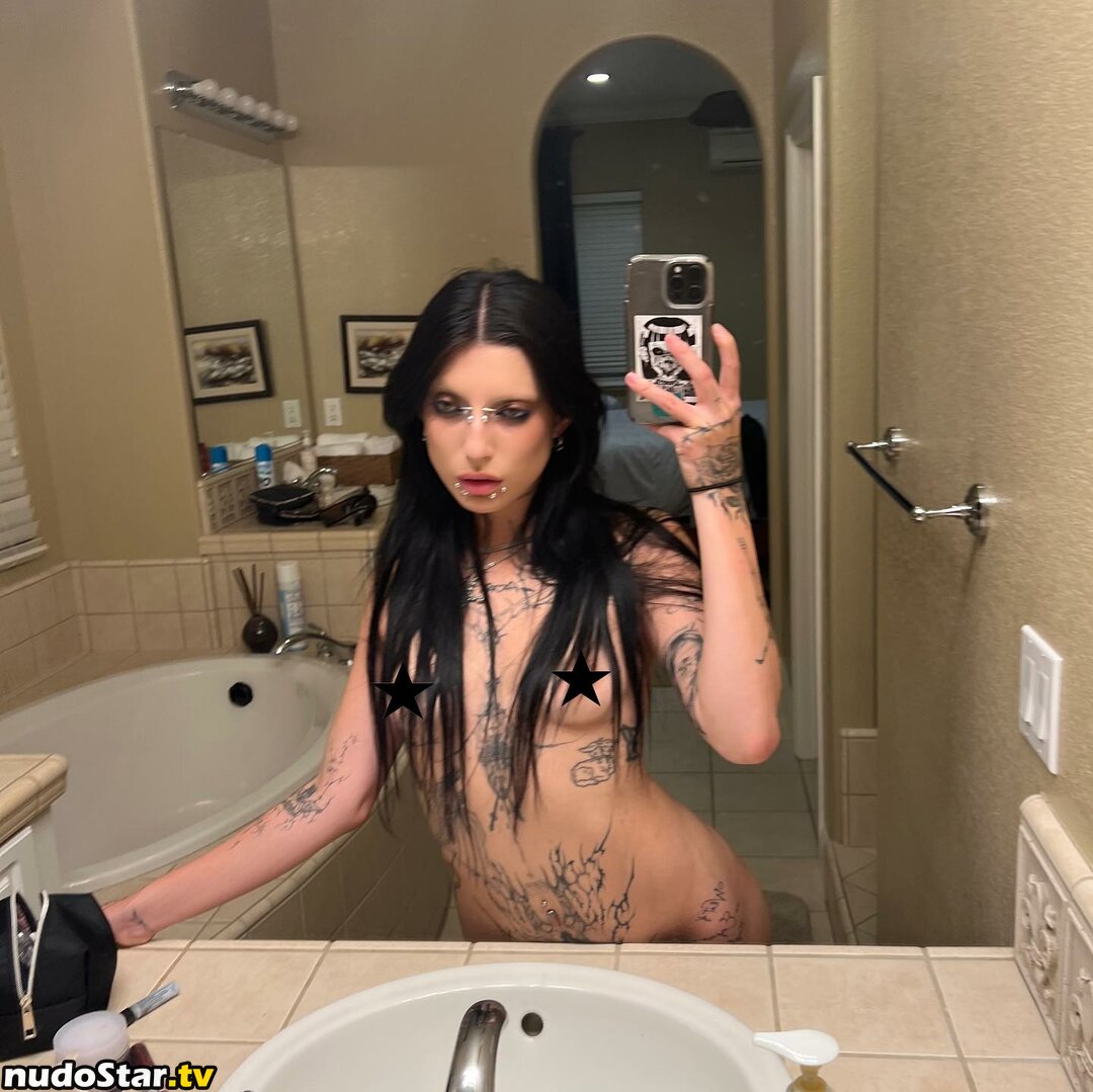 DeathbyRomy / toxicbleubeautyvip Nude OnlyFans Leaked Photo #123