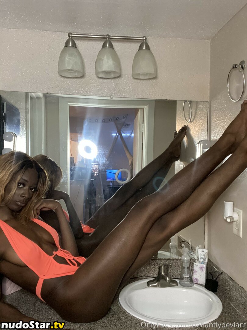 defiantlydeviant / haitiansilk Nude OnlyFans Leaked Photo #16