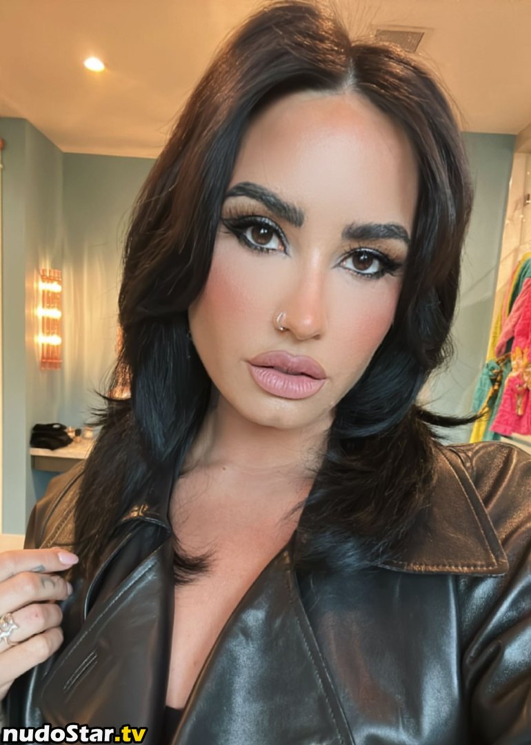 Demi Lovato / ddlovato Nude OnlyFans Leaked Photo #49