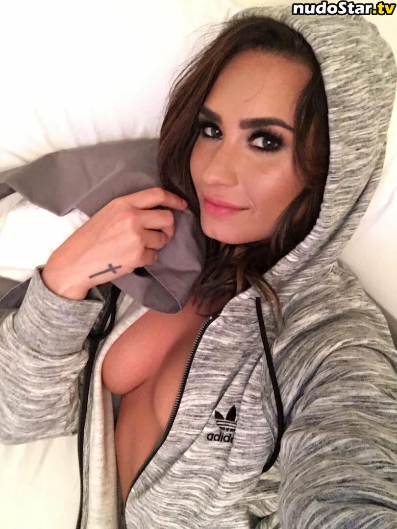 Demi Lovato / ddlovato Nude OnlyFans Leaked Photo #309