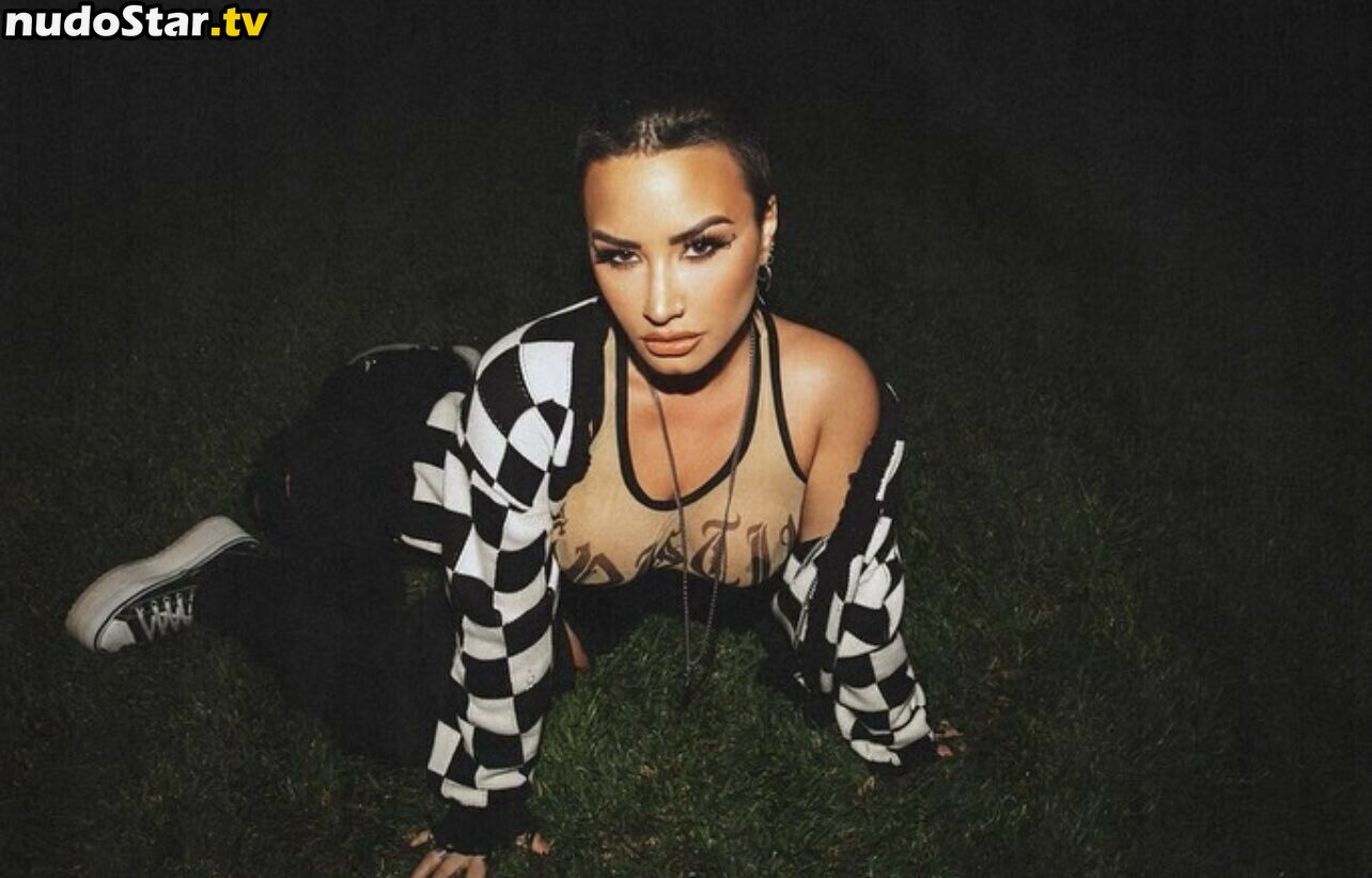 Demi Lovato / ddlovato Nude OnlyFans Leaked Photo #455