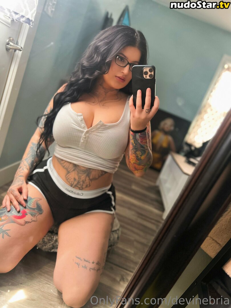 devinebria / devinebrian Nude OnlyFans Leaked Photo #9