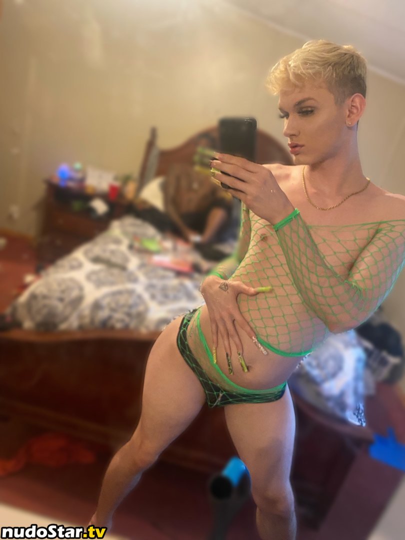 deyluvty / freakytythick Nude OnlyFans Leaked Photo #1