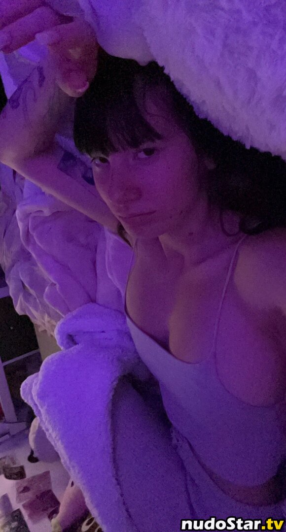 Lara / akiradoja / dojaratjane Nude OnlyFans Leaked Photo #1