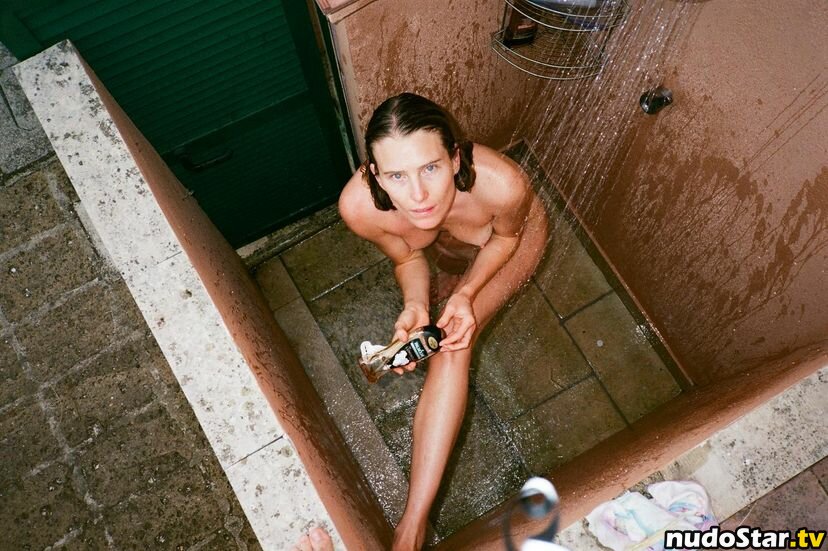 Dree Hemingway / dreelouisehemingway Nude OnlyFans Leaked Photo #9