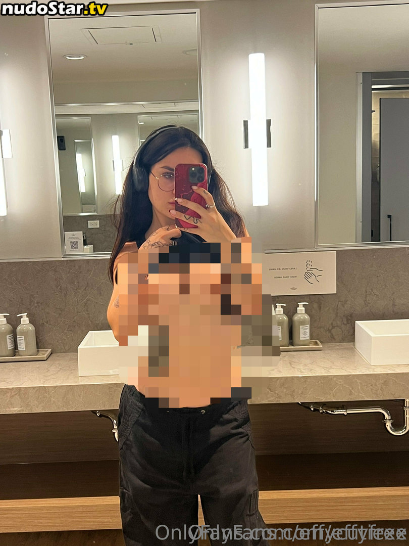 effycutiex / effyfree Nude OnlyFans Leaked Photo #45
