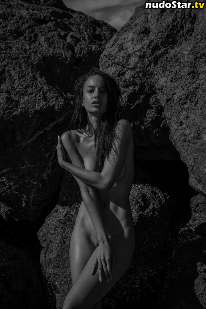 Elena Fernandes / elenarmf Nude OnlyFans Leaked Photo #5