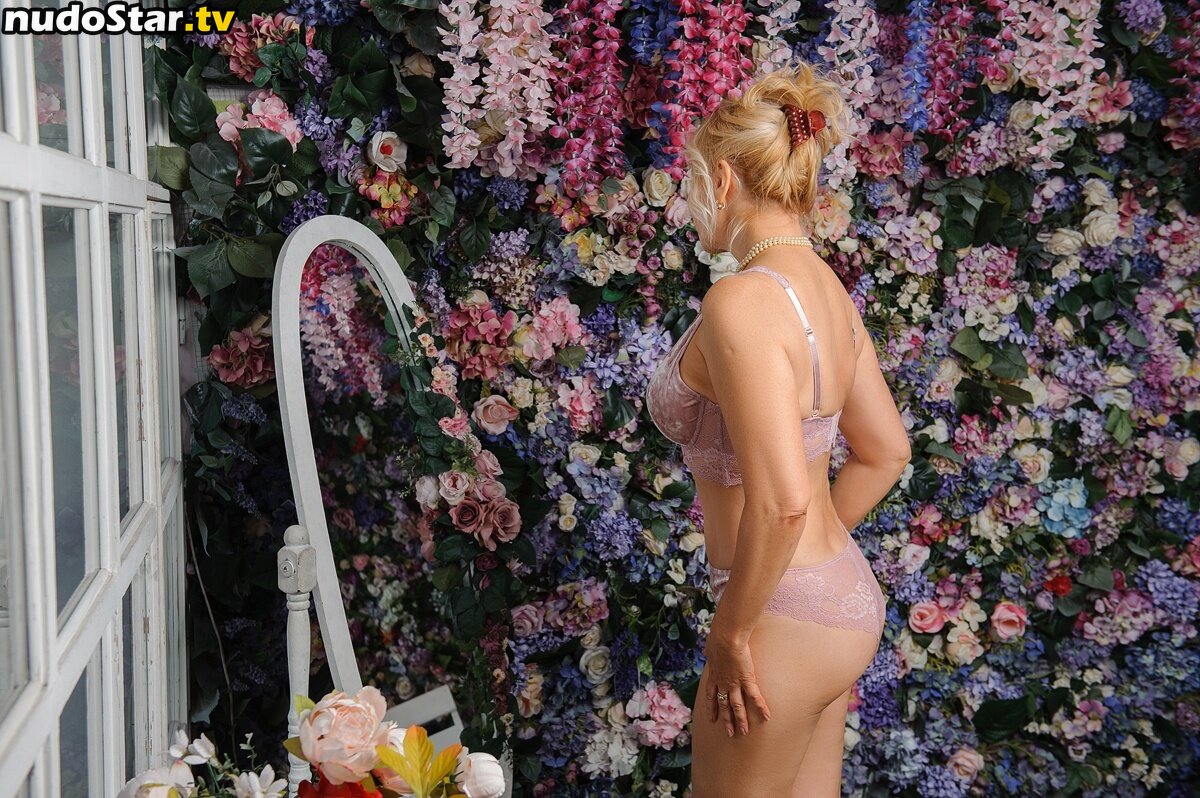 Elena Krylova / alinaxlova / elenaartist / Елена Крылова Nude OnlyFans Leaked Photo #16