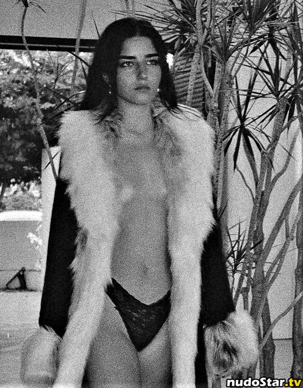 Ella Grossman / ellagrossman Nude OnlyFans Leaked Photo #13