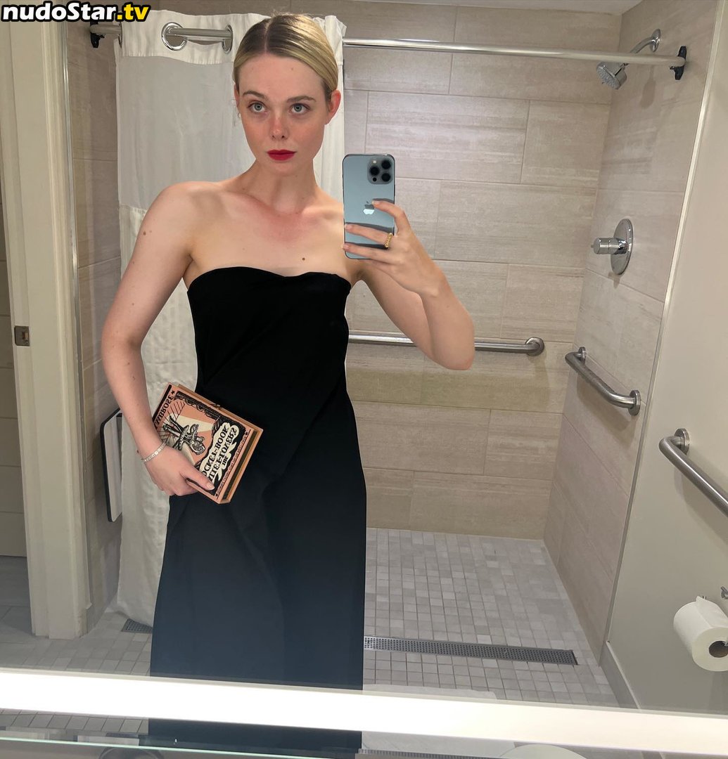 Elle Fanning / ellefanning Nude OnlyFans Leaked Photo #24