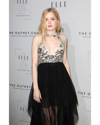 Ellie Bamber