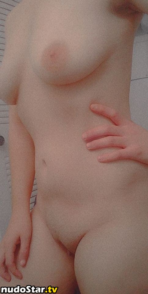 Ellie102416 Nude OnlyFans Leaked Photo #9