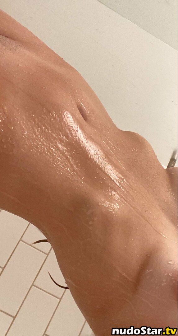 ellysykes / lefumee Nude OnlyFans Leaked Photo #41