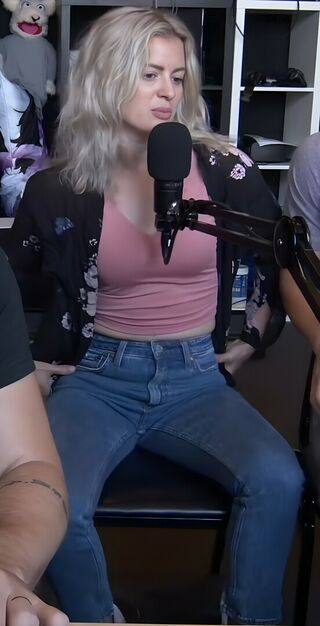 Elyse Willems