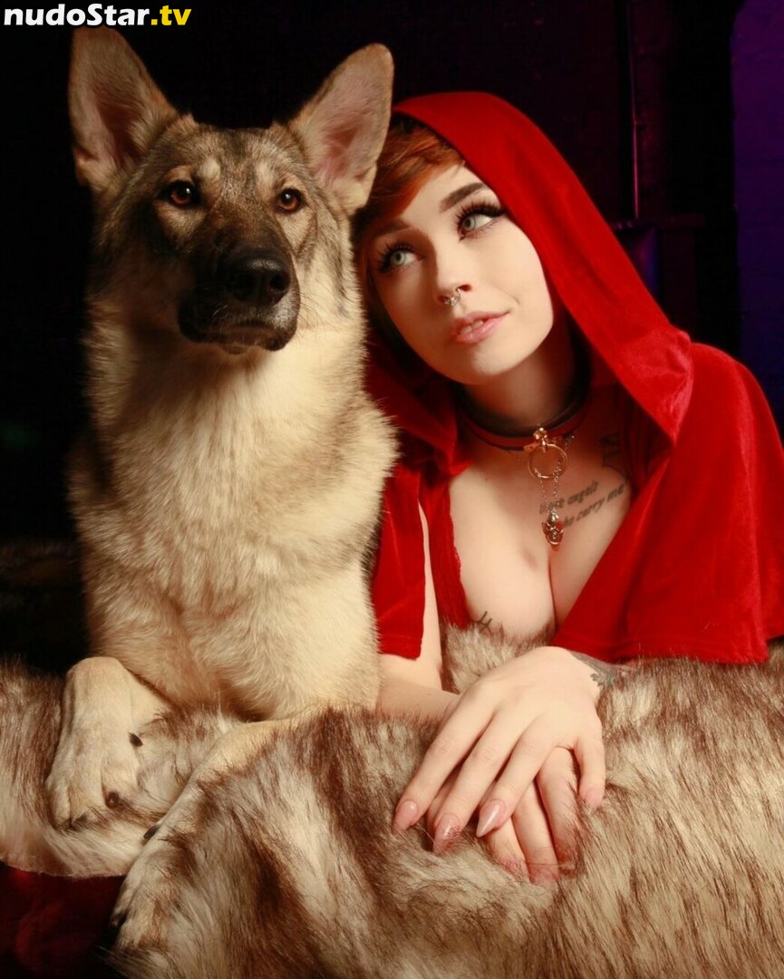 Ember Wolf / emberwolf / theemberwolf Nude OnlyFans Leaked Photo #8