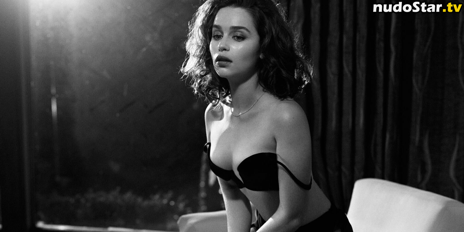 Emilia Clarke / clarkeyxo / emilia_clarke / emiliaclarke Nude OnlyFans Leaked Photo #215