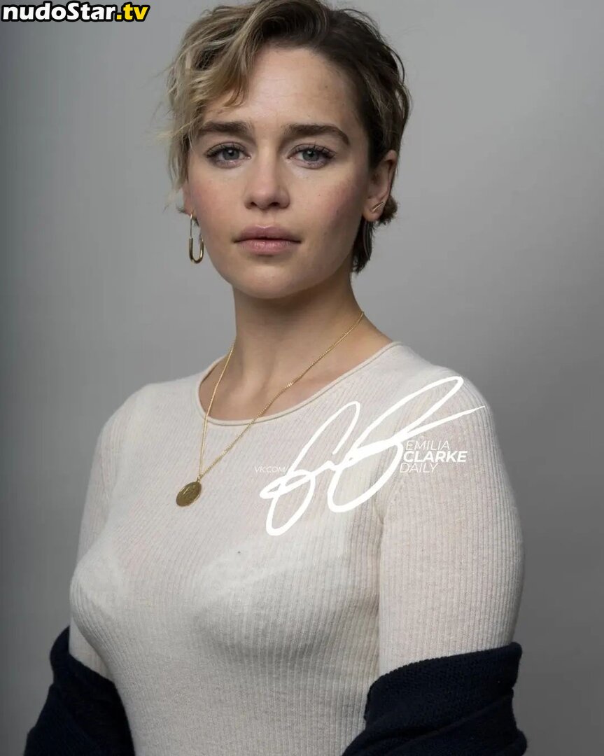 Emilia Clarke / clarkeyxo / emilia_clarke / emiliaclarke Nude OnlyFans Leaked Photo #317