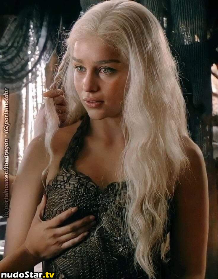 Emilia Clarke / clarkeyxo / emilia_clarke / emiliaclarke Nude OnlyFans Leaked Photo #375