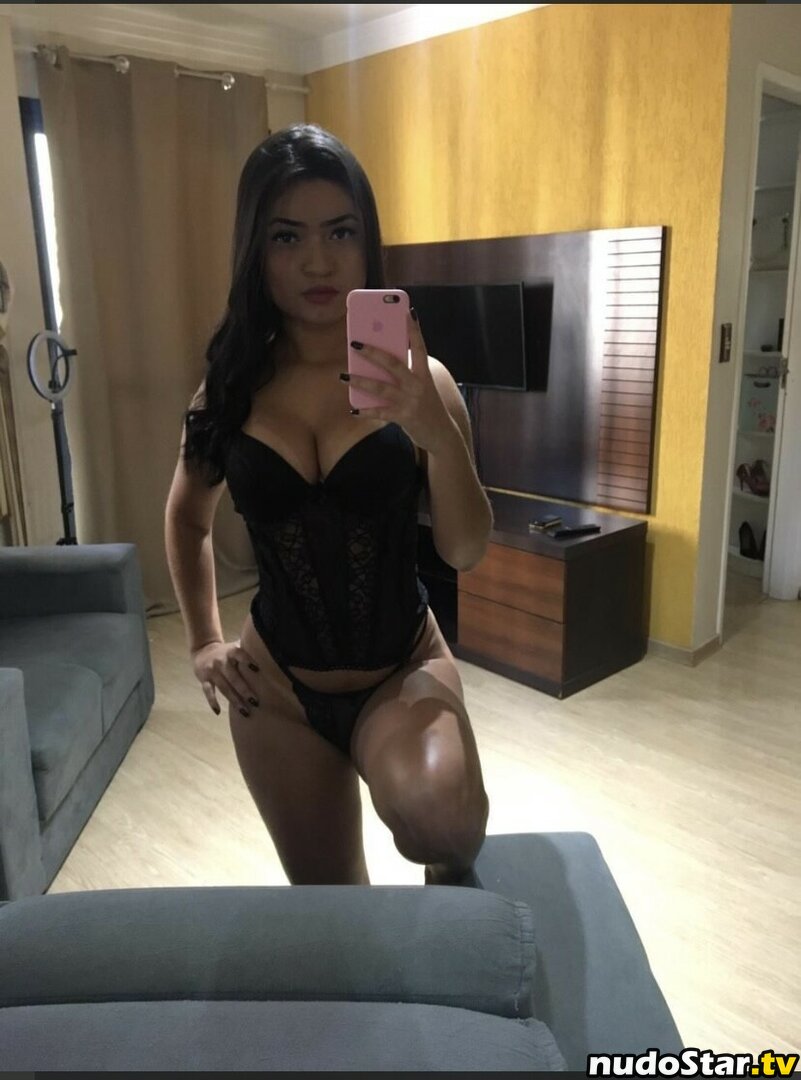 Emillysilvaa.r Nude OnlyFans Leaked Photo #12