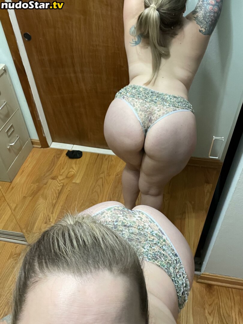 Emily Sweets / SweetnThick101 / itsemilysweet / sweet-n-thick Nude OnlyFans Leaked Photo #8
