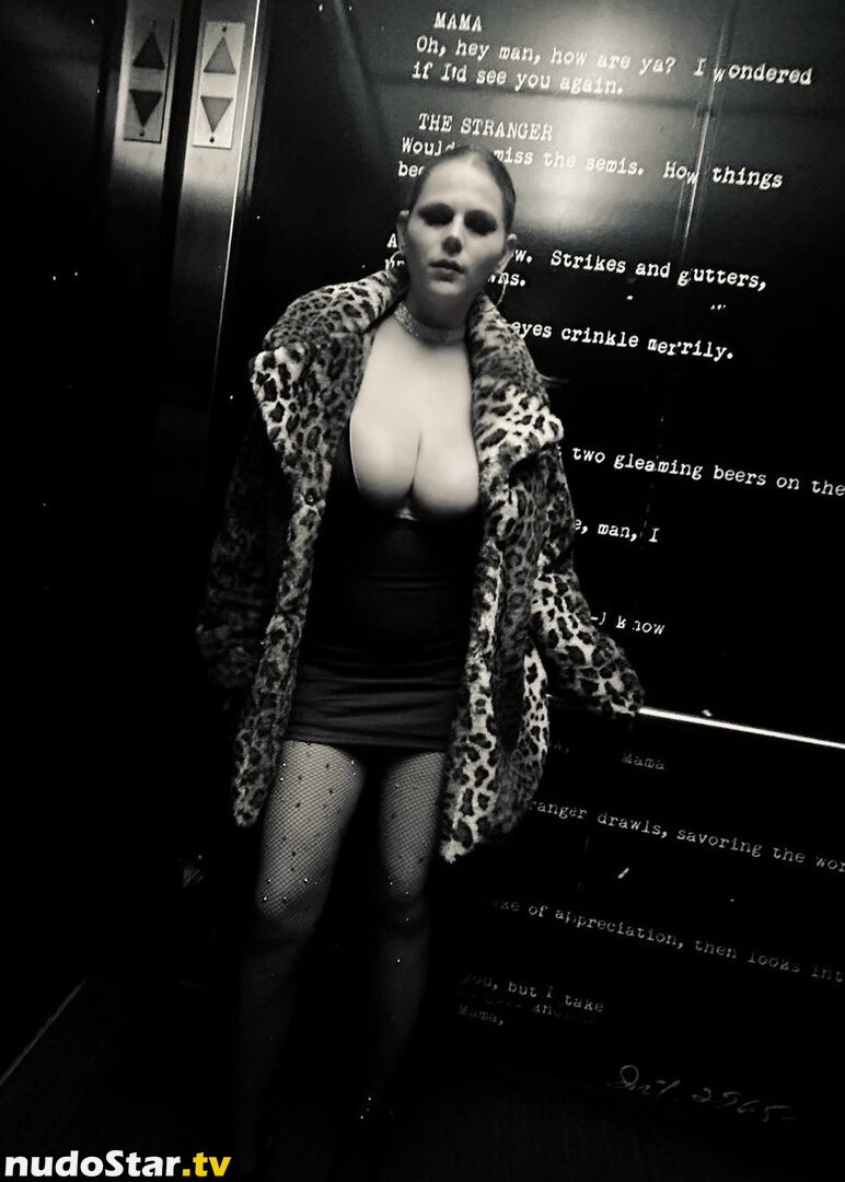 Emily V / emilyluvv69 / emilyvofficial Nude OnlyFans Leaked Photo #8