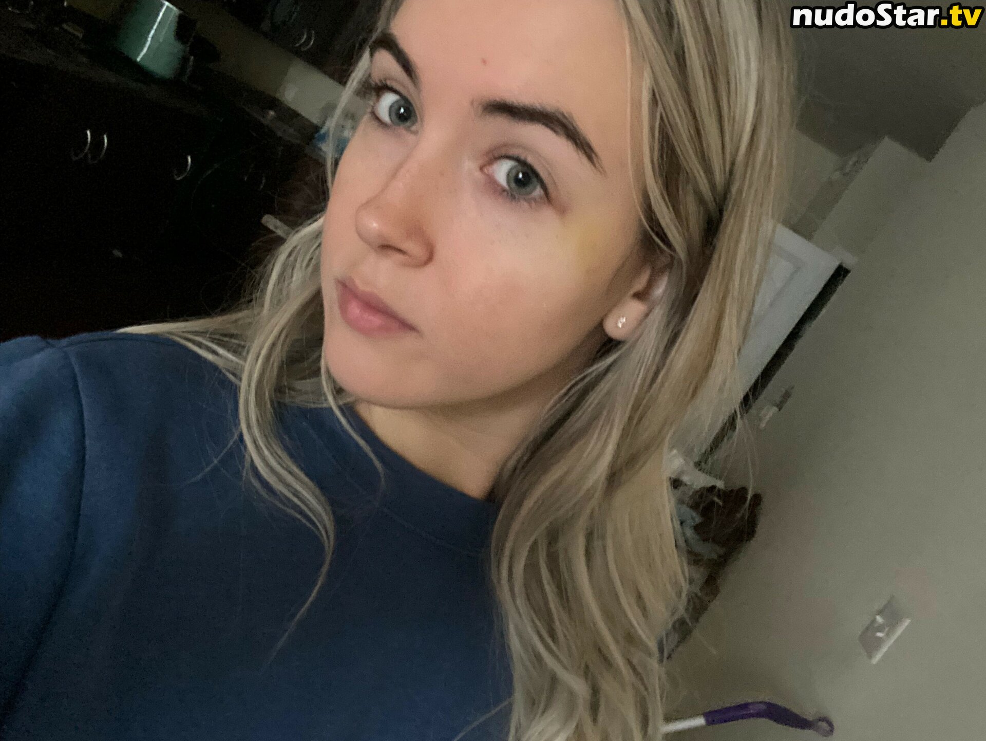 emilycc / emilycczz / emjayplays Nude OnlyFans Leaked Photo #5