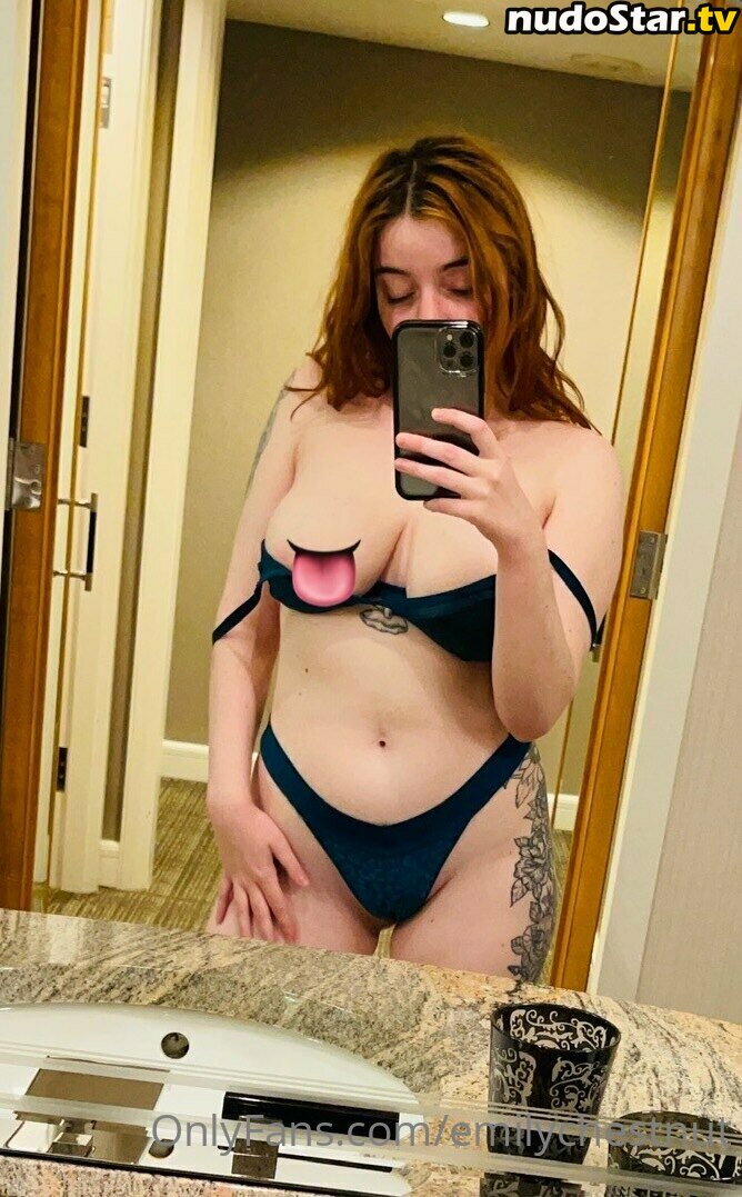 Emily Chestnut / emilychestnut / loudemily Nude OnlyFans Leaked Photo #25