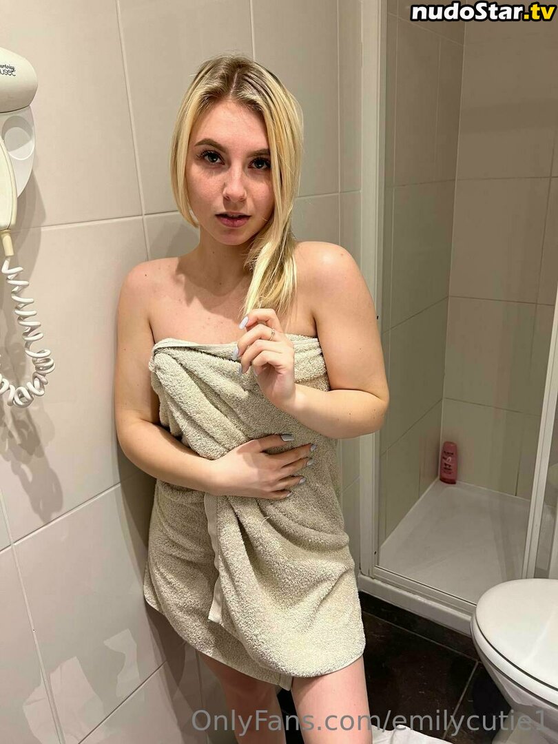 emilycutie1 Nude OnlyFans Leaked Photo #10