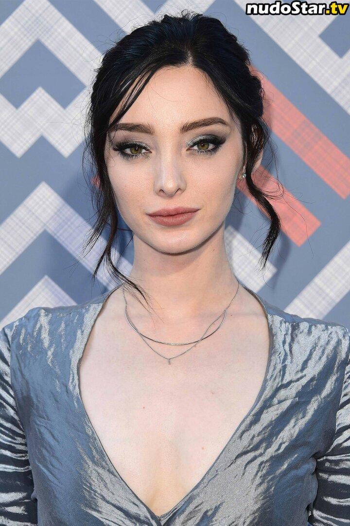 Emma Dumont / emmadumont Nude OnlyFans Leaked Photo #33