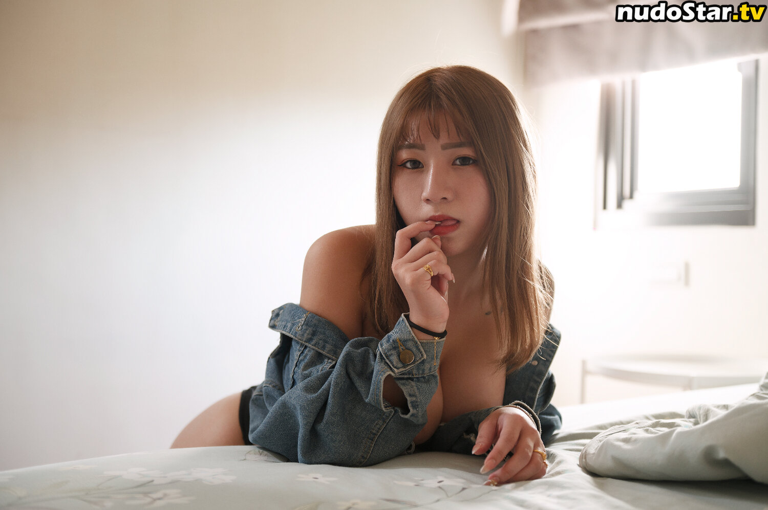 Emma Hsieh / _803e.h / emma18y / emma803 Nude OnlyFans Leaked Photo #9
