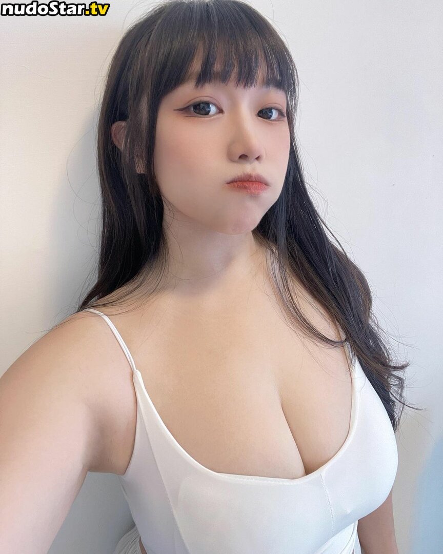 Emma Ouyang / spp4205 Nude OnlyFans Leaked Photo #2