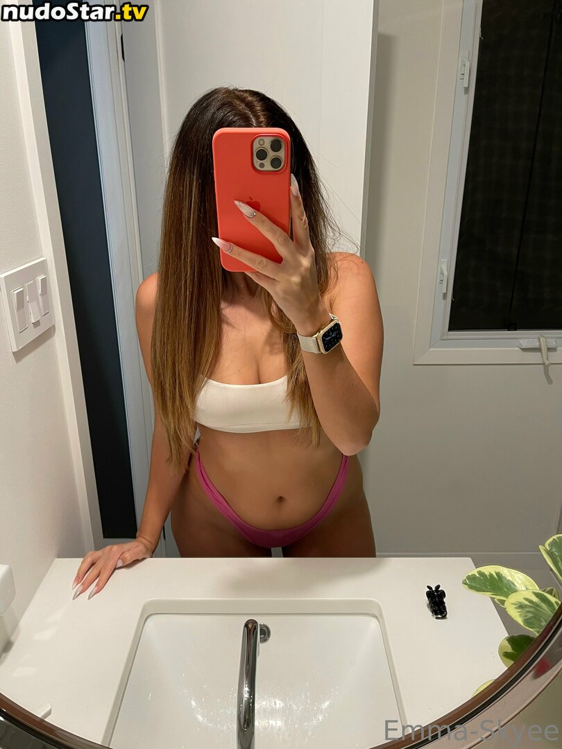 emma-skyeefree Nude OnlyFans Leaked Photo #2