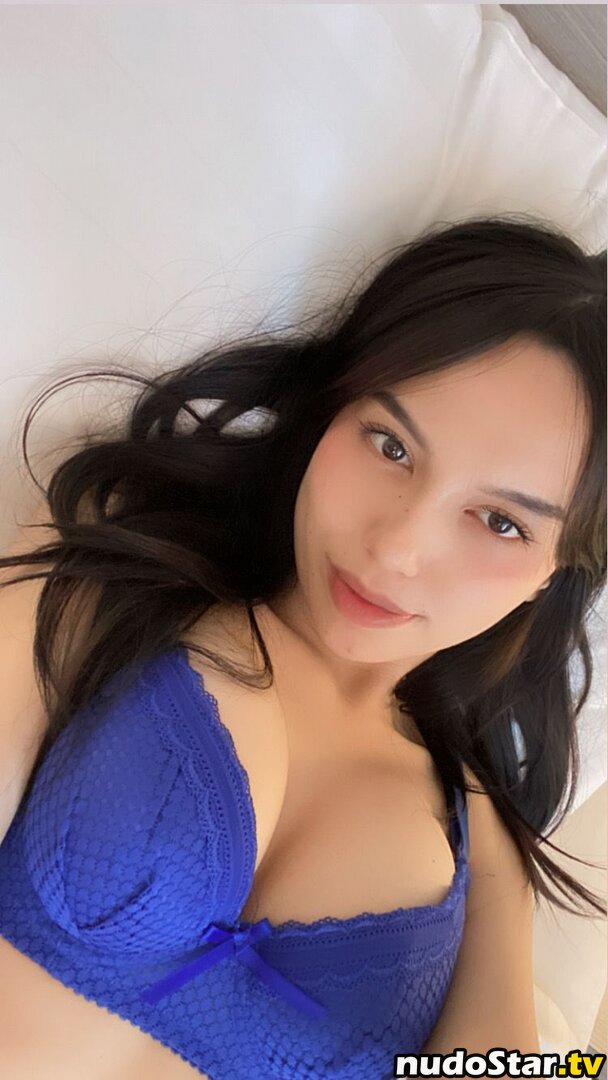 Emmavllryn / Indonesian Tiktoker Nude OnlyFans Leaked Photo #6