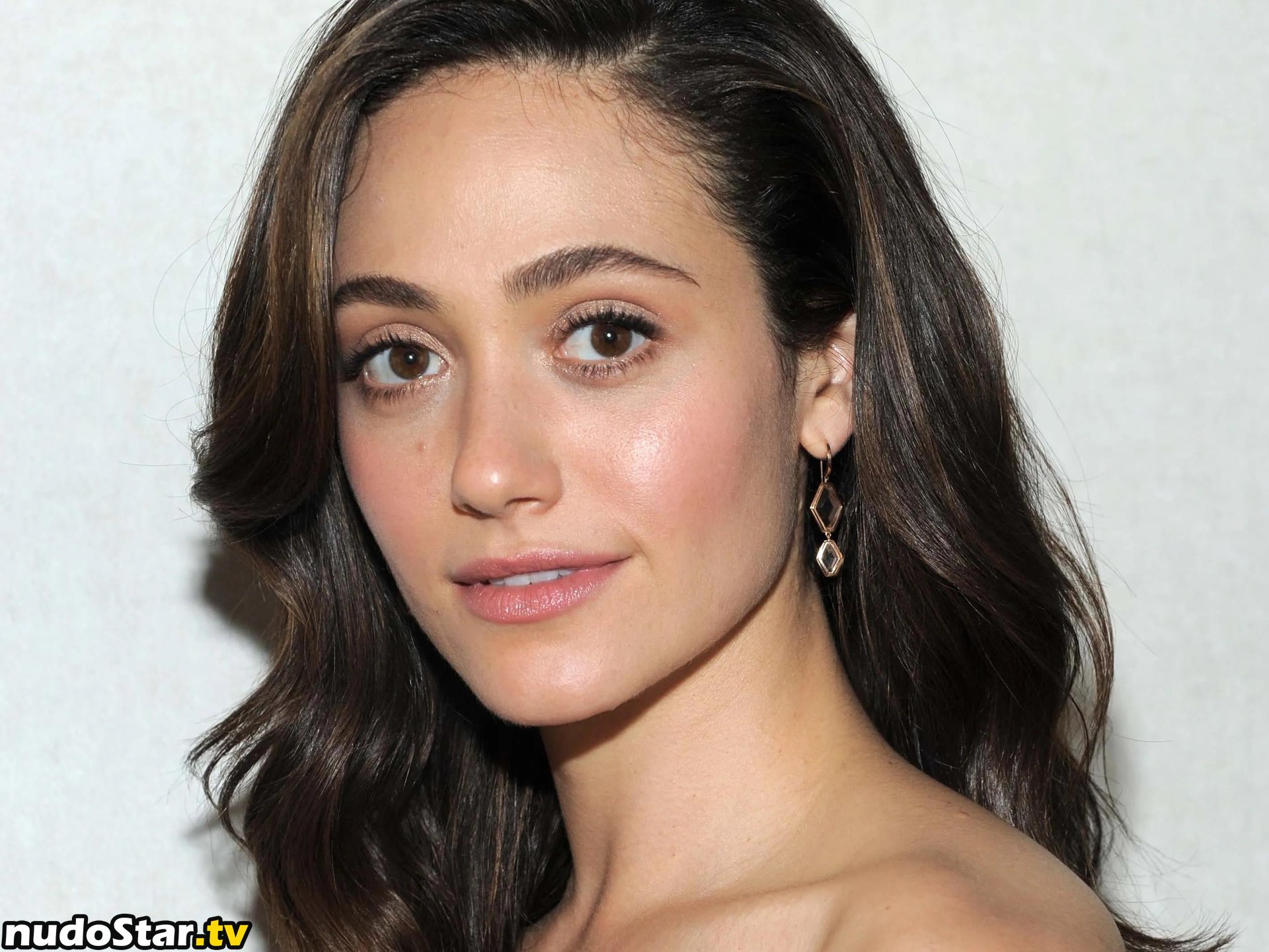 Emmy Rossum / Emmyrossum / emmy Nude OnlyFans Photo #1 - Nudostar.TV