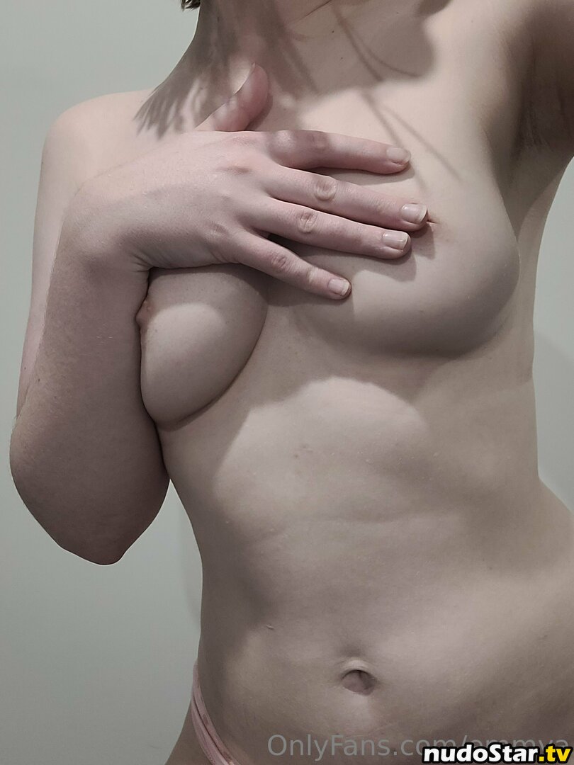emmya / emmymade Nude OnlyFans Leaked Photo #21