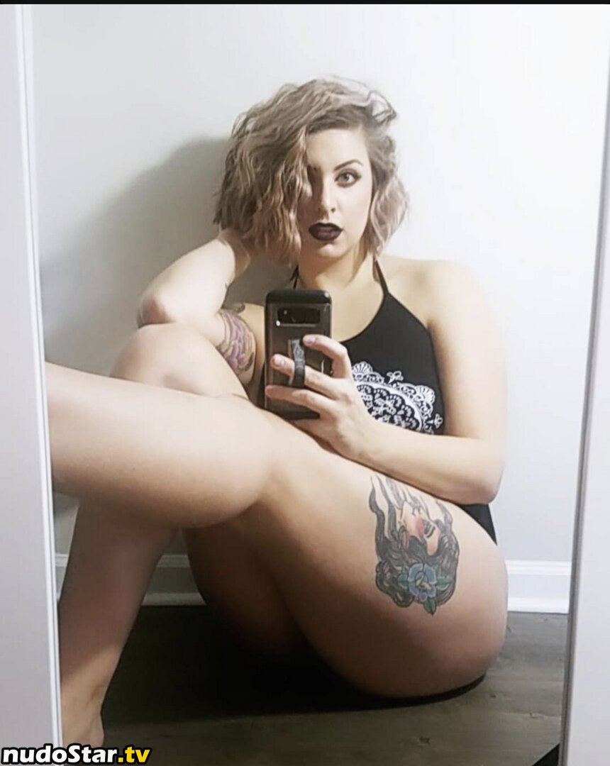 Erica Blu / murph_e_blu / murphyblu Nude OnlyFans Leaked Photo #2